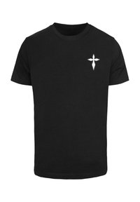 Sort kortærmet t-shirt, lavet af bomuld, med et lille hvidt korsdesign på den øverste venstre side. Klassisk rund halsudskæring.