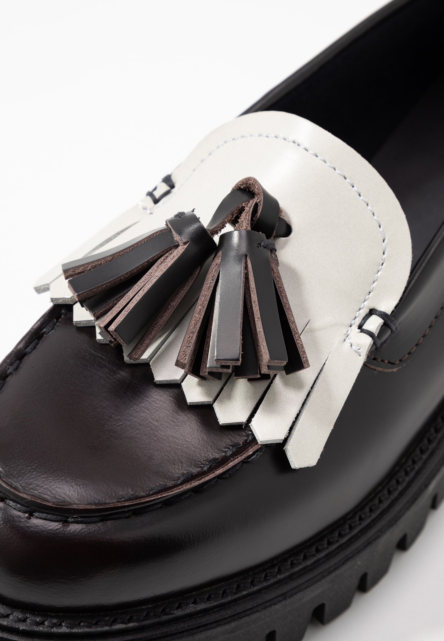 iconic loafer tommy hilfiger