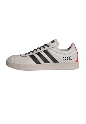 AUDI F1 TEAM VL - Multicourt tennis shoes - chalk pearl   utility black   hi-res red