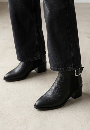 Martinelli, ZINNIA - Botines - black