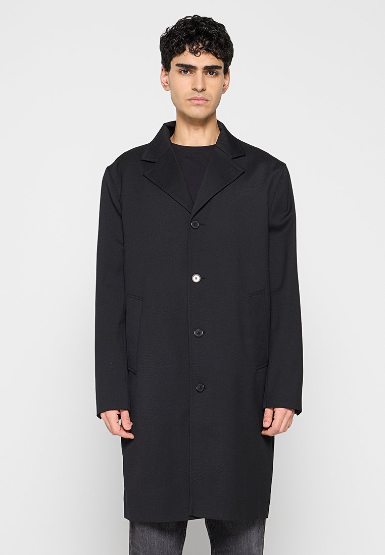 Filippa K Mantel zwart