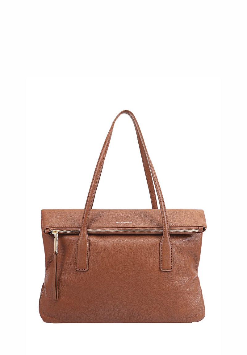 Sac à main en cuir brun avec une surface texturée, deux longues poignées, une fermeture zippée sur le dessus et une poche zippée à l'avant. Marquage discret à l'avant.