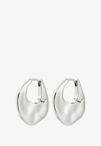 Atlasīts, silver-coloured plated