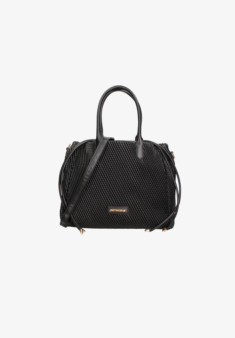 Borsa nera con texture intrecciata, manici in pelle e tracolla regolabile. Presenta accessori in oro e una piastra con il logo. Design compatto.