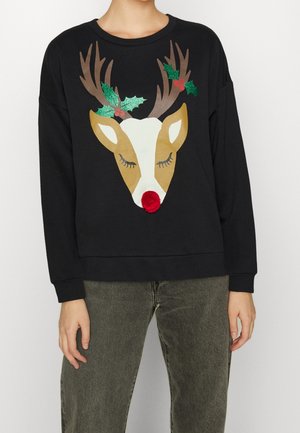 Sudadera negra con diseño de cara de reno. El reno tiene cuernos, acentos de acebo verde y una nariz de pompon rojo. Tejido de algodón.