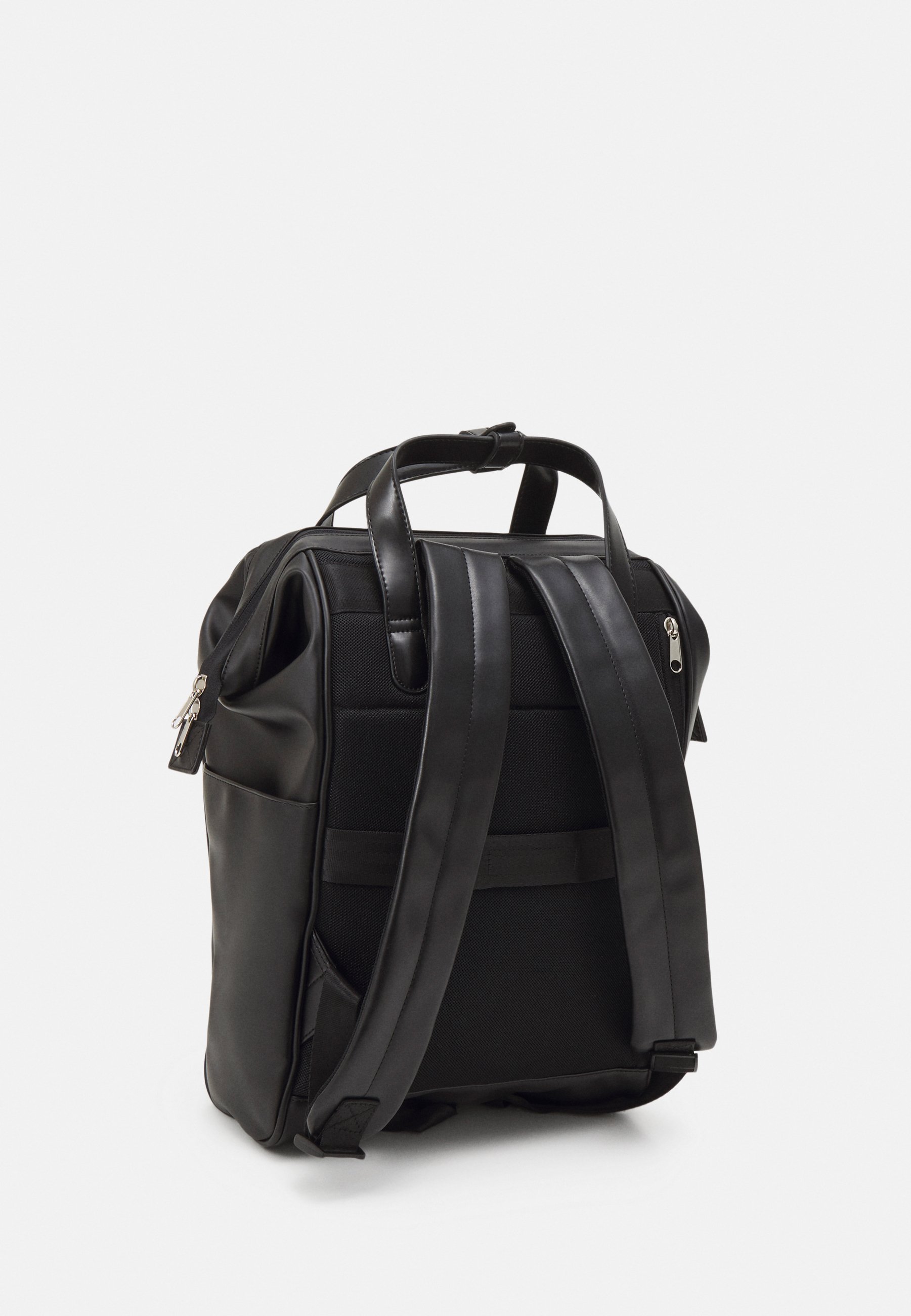 sizes of anello backpack