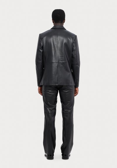 STUDIO ID ANTONIO - Giacca di pelle - black