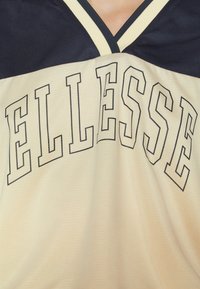 Ellesse MAYA CROP - Pikkade varrukatega topp - dark grey