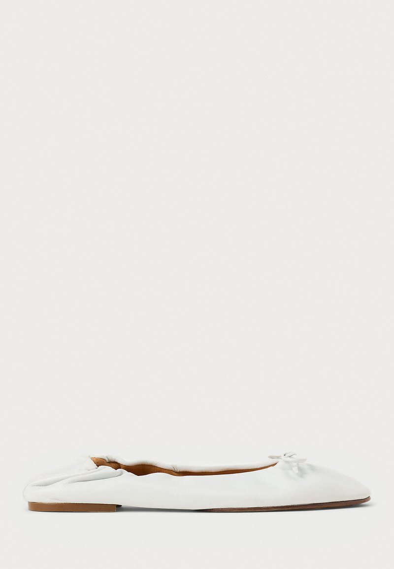 Polo Ralph Lauren LEATHER BALLET FLAT - Μπαλαρίνες - paper