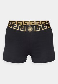 Vald, black