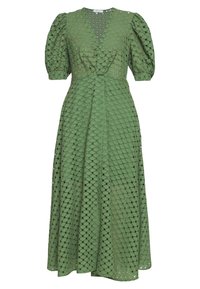 Vestido midi verde con mangas abullonadas, escote en V, cierre frontal de botones y detalles de encaje tipo ojal.