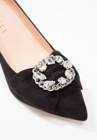 Unisa Pumps - black