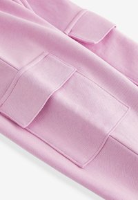 Next SET REGULAR FIT - Cargobukser - pink