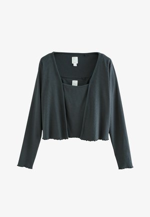 Grauer Rippstrick-Cardigan mit offenem Vorderteil, langen Ärmeln und ungesäumtem Saum. Enthält ein passendes Unterhemd. Etiketten sind innen sichtbar.