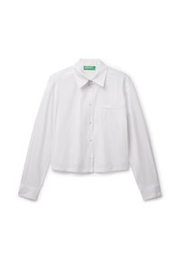 Camicia bianca con colletto, maniche lunghe, design cropped e una singola tasca sul petto; realizzata in tessuto liscio e leggero.