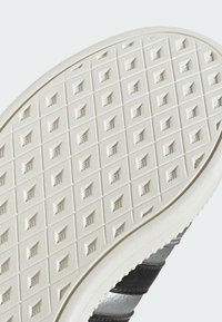 adidas Sportswear - Sneakersy niskie
