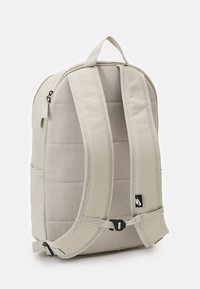 Nike Sportswear HERITAGE UNISEX - Mochila - stone