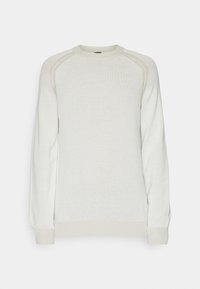 Jasnokremowy, długi sweter z długim rękawem o teksturowanym splocie, z prążkowanymi mankietami i dolnym brzegiem oraz rękawami raglanowymi, z klasycznym okrągłym dekoltem.