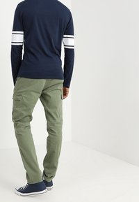 YOURTURN Reisitaskuhousut - khaki
