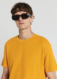 Calliope LAVORZIONE ETNICA - T-shirt basic - giallo ocra