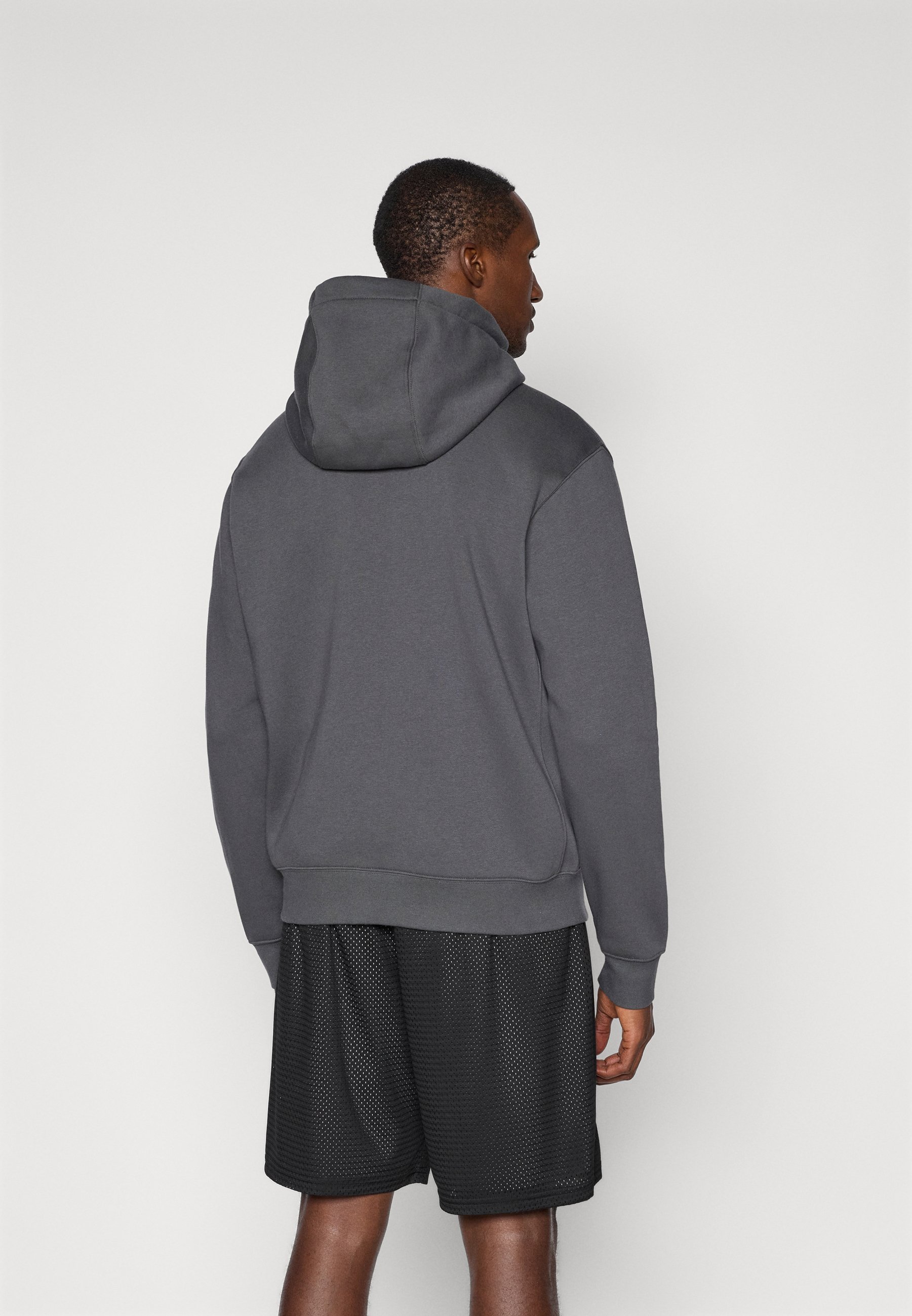 nike raiders sweatshirt