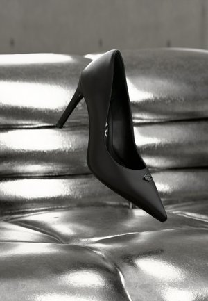 MARTINE SUN - Klasické lodičky na opätku - black