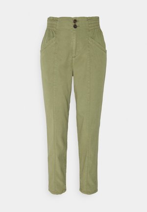 Zielone oliwkowe spodnie z wysokim stanem, elastycznymi panelami bocznymi, dwoma przednimi guzikami, przednimi kieszeniami i zwężanymi nogawkami.
