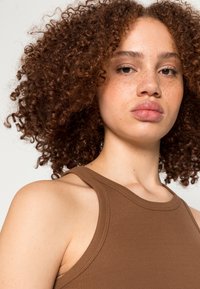 ONLY ONLLINDSAY TANK 2 PACK - Top - cloud dancer/bison