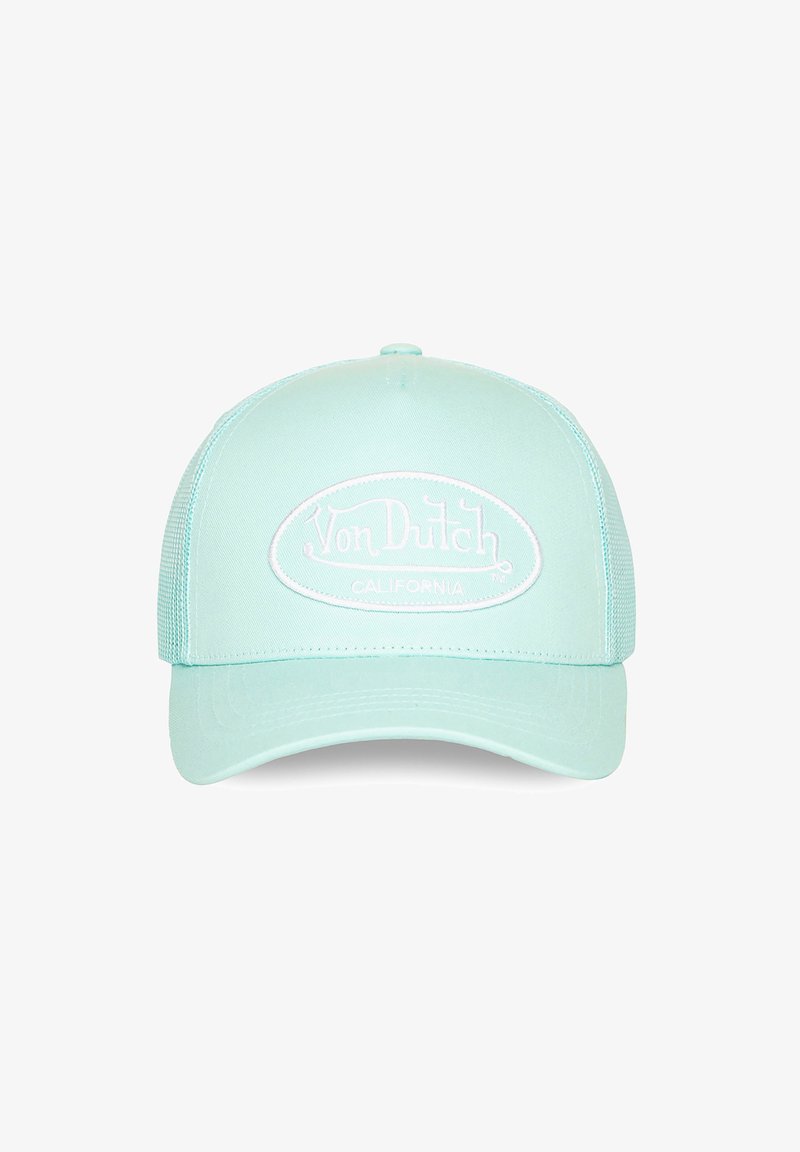 Gorra de béisbol Von Dutch California de color azul claro con parte trasera de malla y visera curva, vista desde el frente.