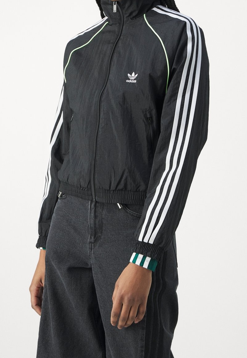 adidas Originals Chaqueta de entrenamiento black/negro