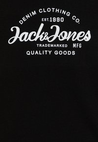 Jack & Jones Junior JJFOREST TEE CREW NECK JNR - Marškinėliai su spaudiniu - black