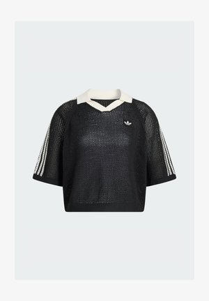 Musta lyhythihainen verkkopaita valkoisella kauluksella, Adidas-logo rinnassa ja kolme valkoista raitaa hihoissa.