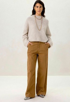 Trousers - braun
