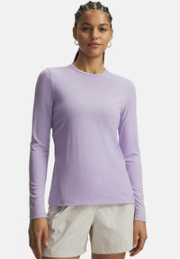 Ausgewählt, purple crest