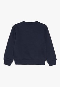 Marineblauwe sweatshirt met lange mouwen, ribbelmanchetten en een ronde hals. De achterkant heeft een gladde textuur met minimale details.