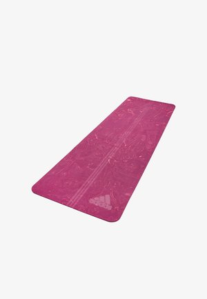 Rosa Trainingsmatte mit marmorierter Textur, ausgestattet mit einer glatten Oberfläche und abgerundeten Kanten, ideal für Fitnessaktivitäten.