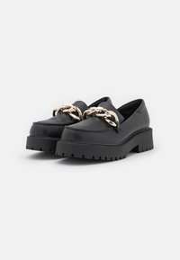 Monki Sapatos sem atacadores - black