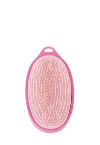 Pennello ovali in silicone di colore rosa chiaro con setole sporgenti, superficie texturizzata e un anello per appendere per una facile conservazione.