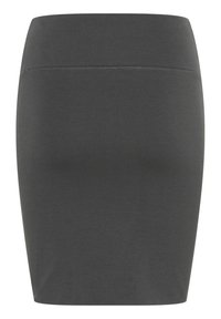 Falda ajustada de color gris oscuro hecha de tejido suave, que presenta una textura lisa, un diseño sencillo y una sutil cinturilla elástica sin adornos.