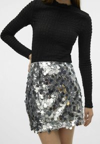 Vero Moda Minifalda - silver