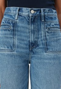Tommy Hilfiger LANA RELAXED STRAIGHT - Straight leg jeans - blue denim