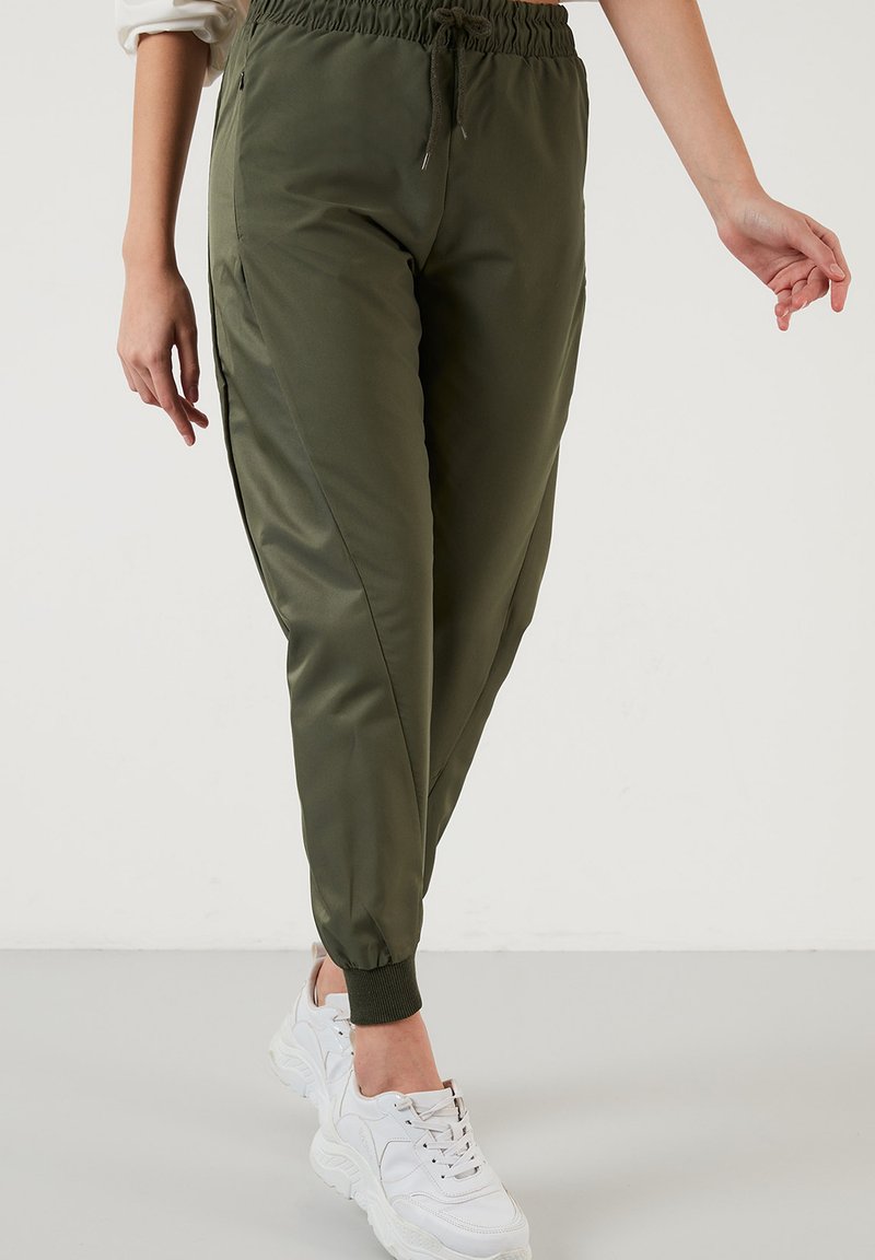 LELA REGULAR FIT Tracksuit bottoms khaki Zalando.ie