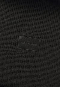 MICHAEL Michael Kors SCARF - Šál - black