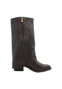 Brązowy skórzany but do kolan z bocznym zamkiem, zaokrąglonym noskiem i niskim obcasem typu słupka. Gładka faktura i prosty design bez dodatkowych akcentów.