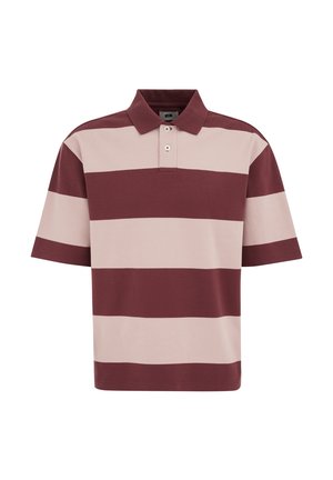 Polo a maniche corte con ampie strisce orizzontali color marrone rossiccio e rosa chiaro e colletto con apertura a due bottoni.
