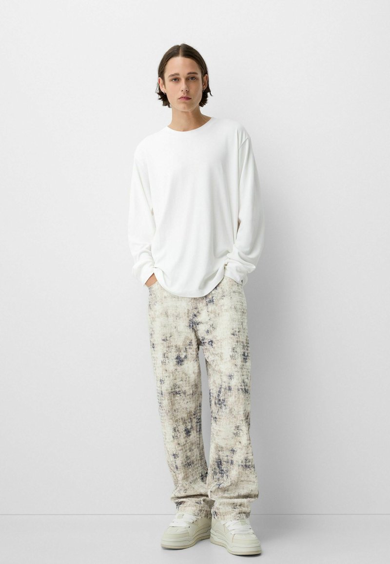 Bershka Relaxed fit jeans kaki Bershka Relaxed fit jeans kaki