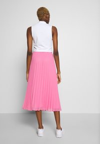 Nike Sportswear Linne - white