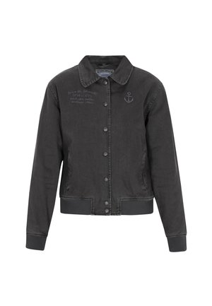 Fekete gombos dzseki gallérral, két elülső zsebbel, hímzett horgonyjal a mellkason és német szöveggel a bal felső részen.