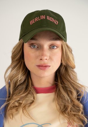 Cap - green