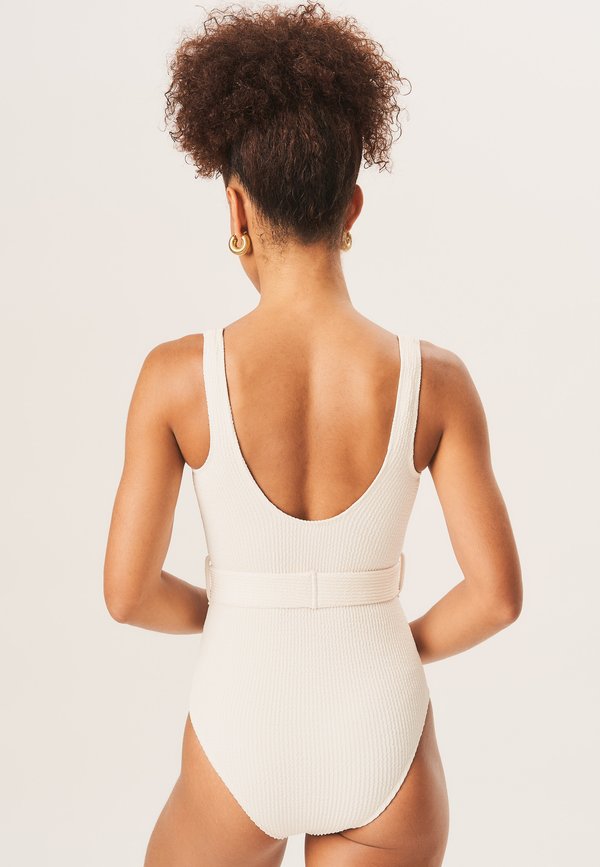 TEXTURED BELTED - Swimsuit - ivory4